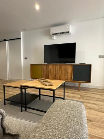 Apartamentos 1240 Jordan Валенсия Экстерьер фото